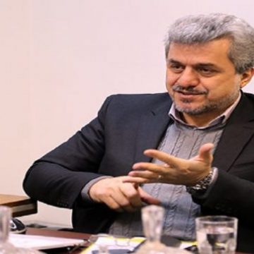 مسؤول إيراني يسخر من قائد بالحرس الثوري بسبب إسرائيل