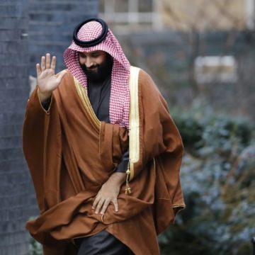 «بن سلمان»: سنتجنب الحرب مع إيران